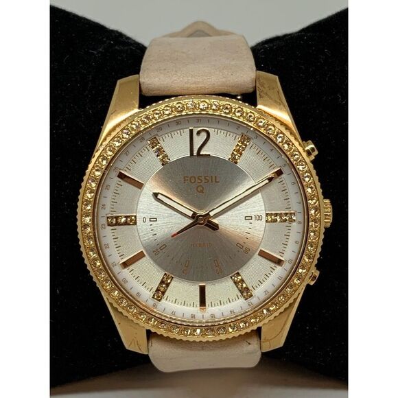 Fossil Q FTW5016 Unisex Blush Leather Analog White Dial Hybrid Smartwatch OJ170 - Picture 2 of 8